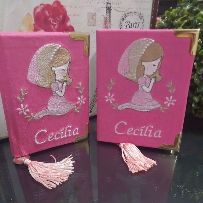 Kit de Bíblia + hinário bordado ou somente o hinário (personalizado) CCB